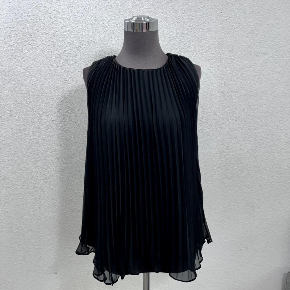 J Crew 365 Top Women Small (est) Black Pleated Georgette Chiffon Swing Top Lined